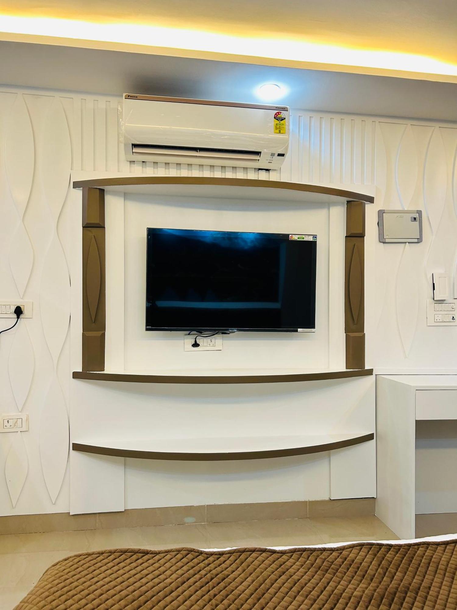 Bob Adventures Hotell Dehradun Eksteriør bilde